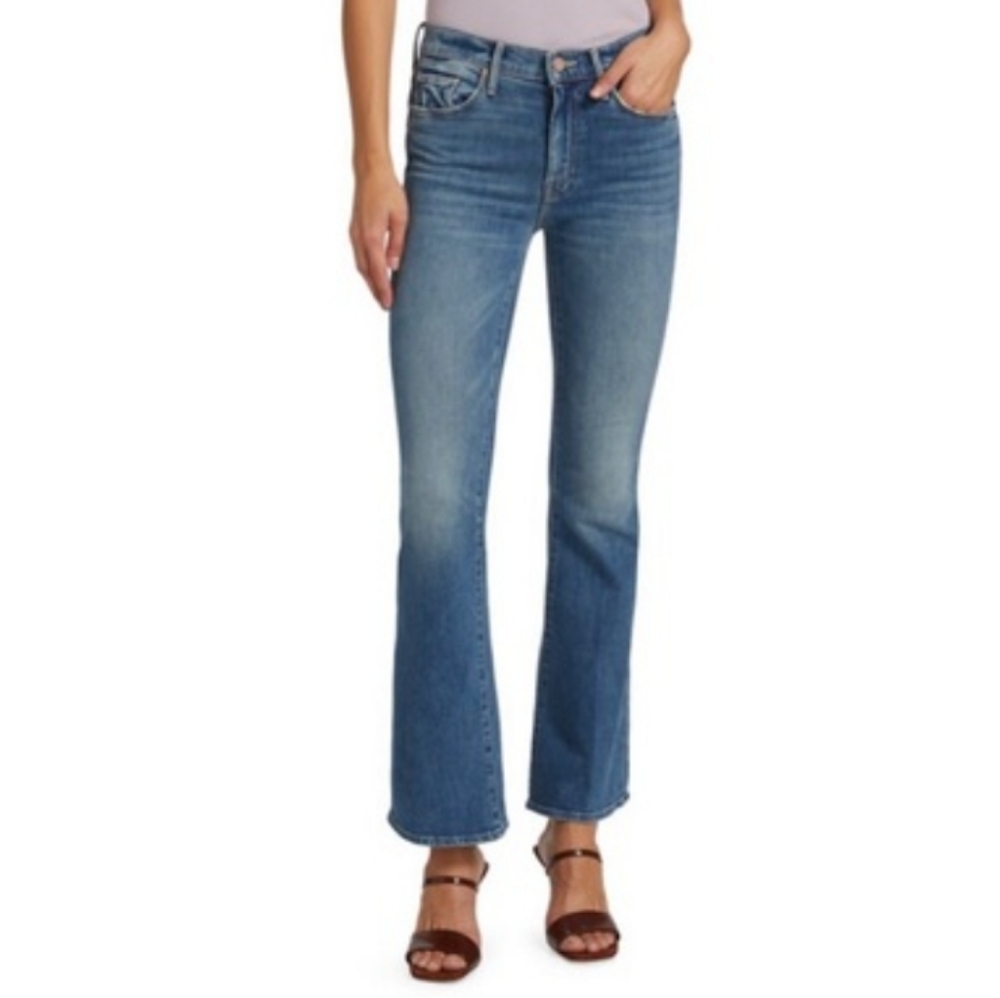 Mother The Weekender Flare Jeans In Love Bombs - Picture 3 of 16